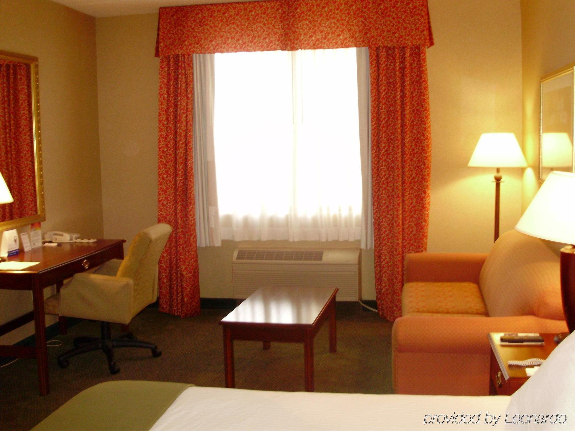 Holiday Inn Express Hotel & Suites Columbus Airport, An Ihg Hotel Gahanna Екстериор снимка